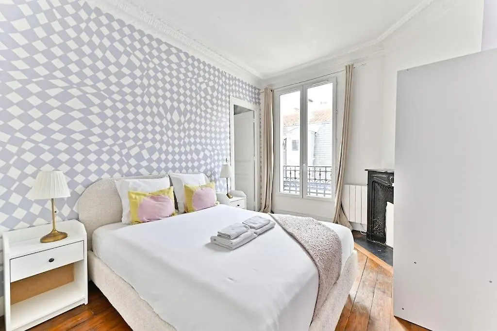 Et Colore Montparnasse Apartment Paris